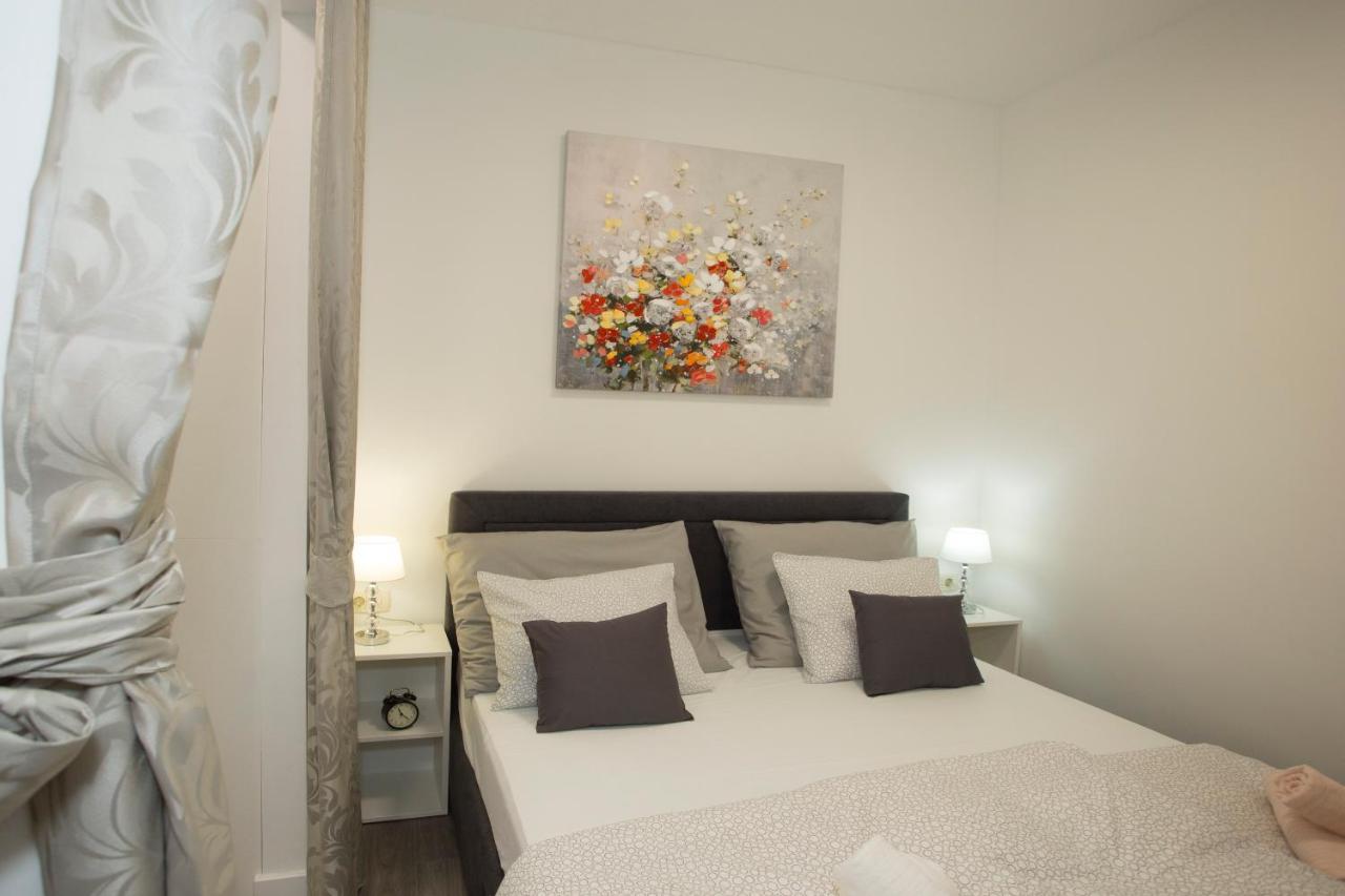 Apartment Klara สปลิท ภายนอก รูปภาพ