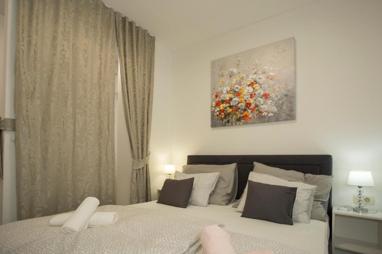 Apartment Klara สปลิท ภายนอก รูปภาพ