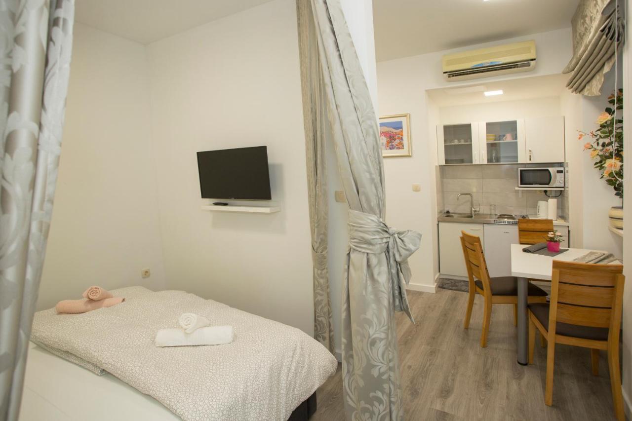 Apartment Klara สปลิท ภายนอก รูปภาพ