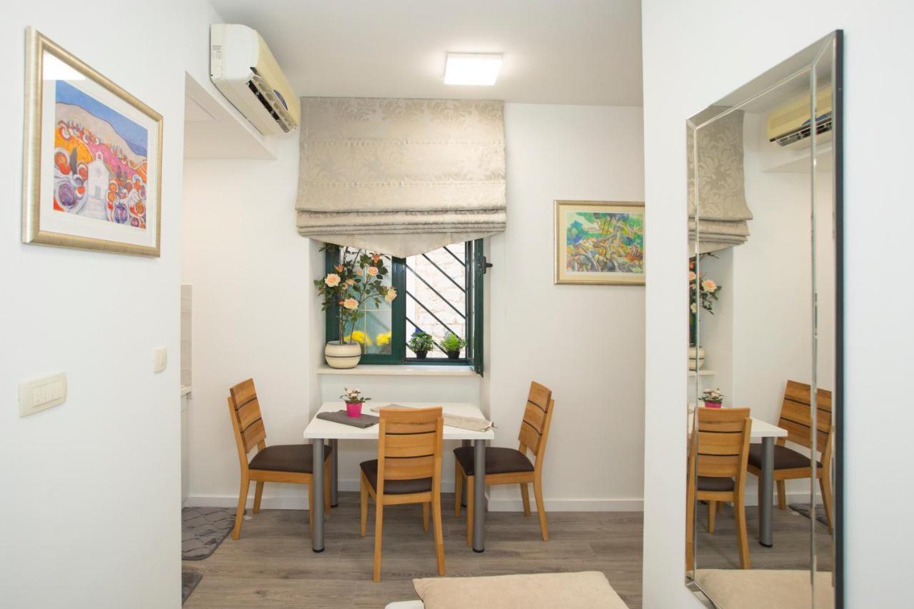 Apartment Klara สปลิท ภายนอก รูปภาพ
