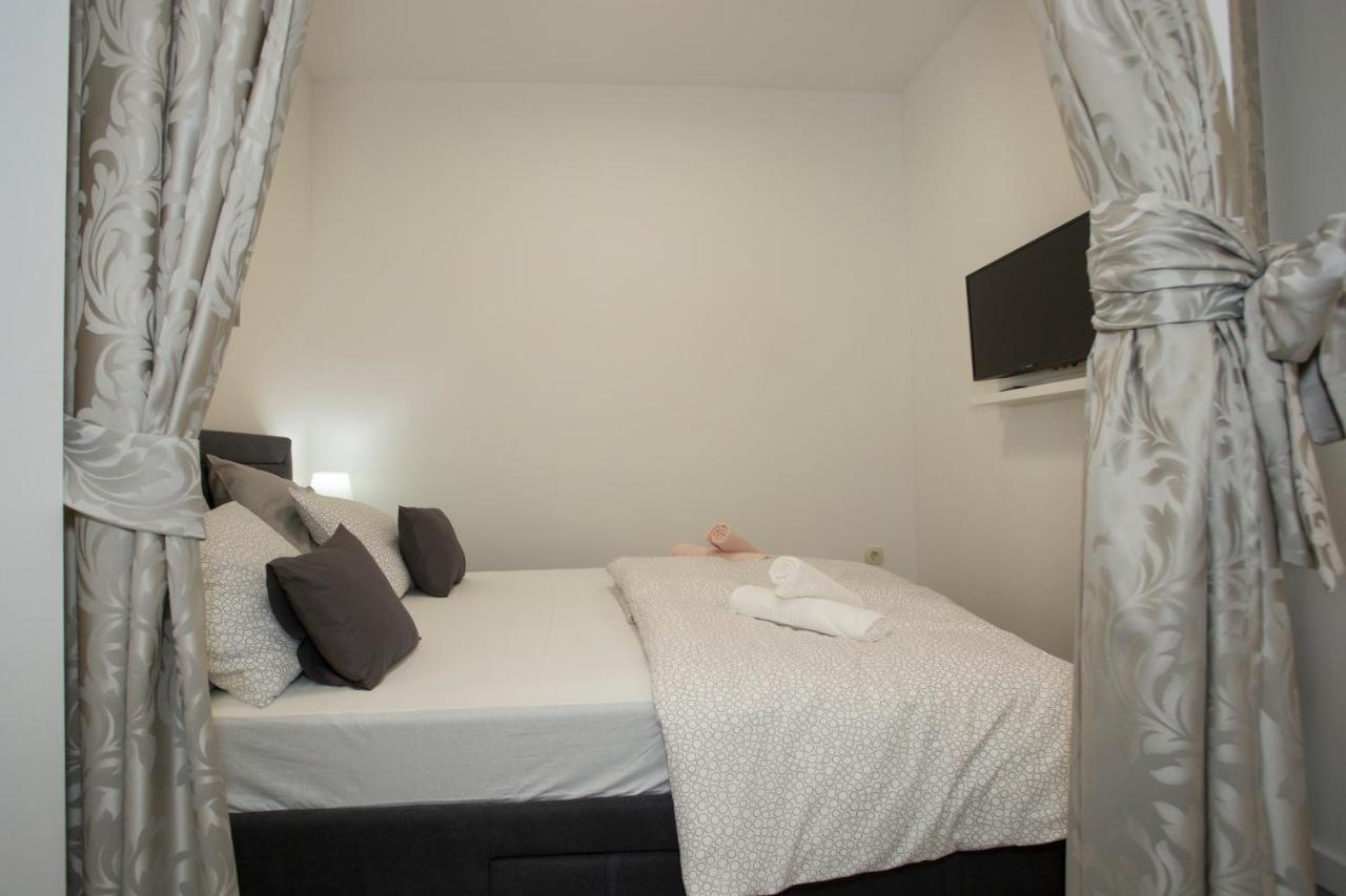 Apartment Klara สปลิท ภายนอก รูปภาพ